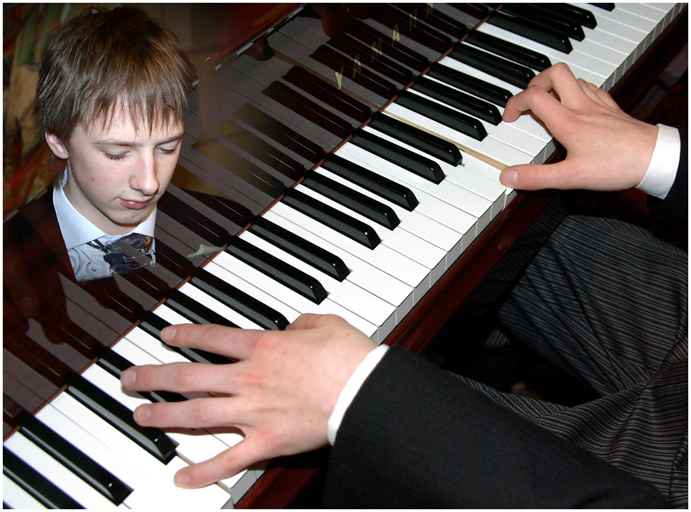 025-The-Pianist.jpg