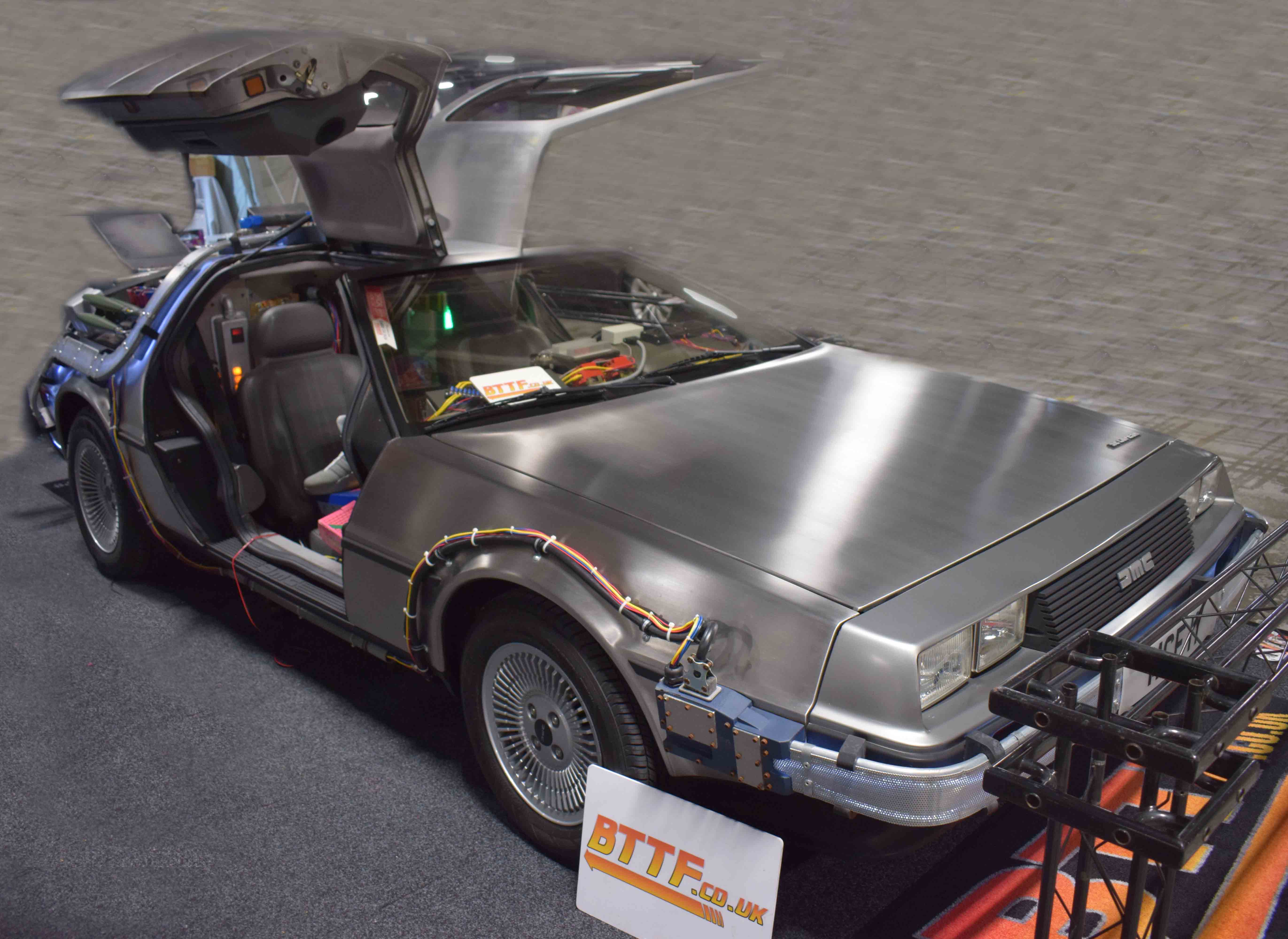 DeLorean Time Machine.jpg